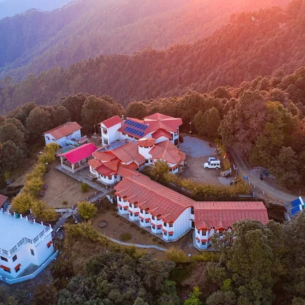 Binsar photo 1