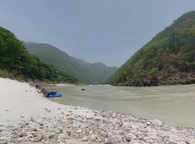 Post-Monsoon Adventure Rafting