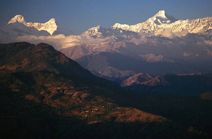 Kausani Yoga & Himalaya View