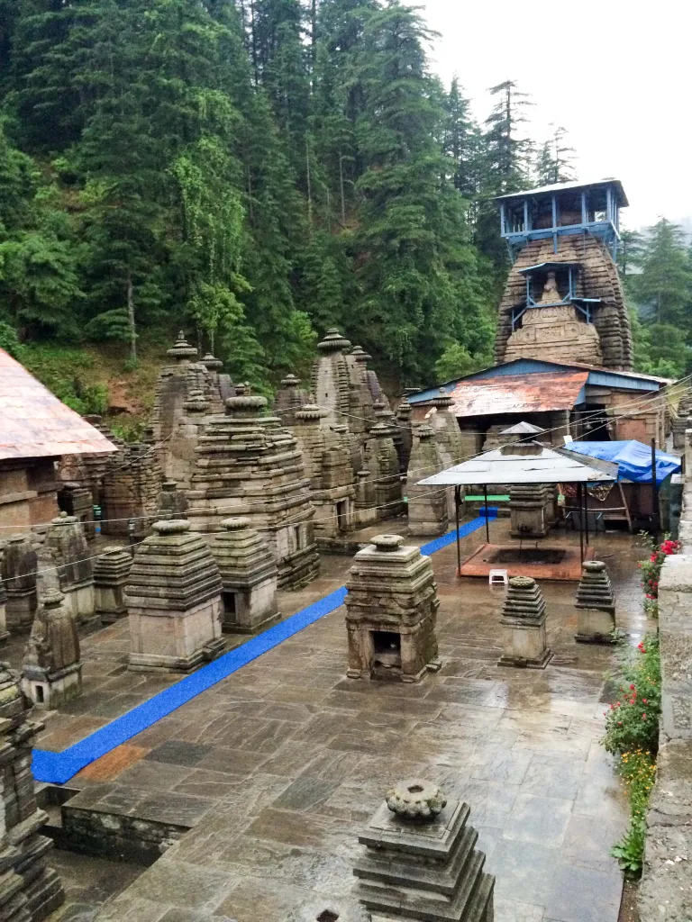 Patal Bhuvaneshwar & Jageshwar photo 3