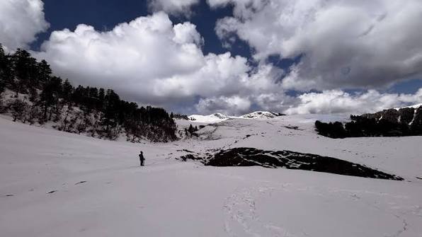 Auli Skiing Adventure photo 2